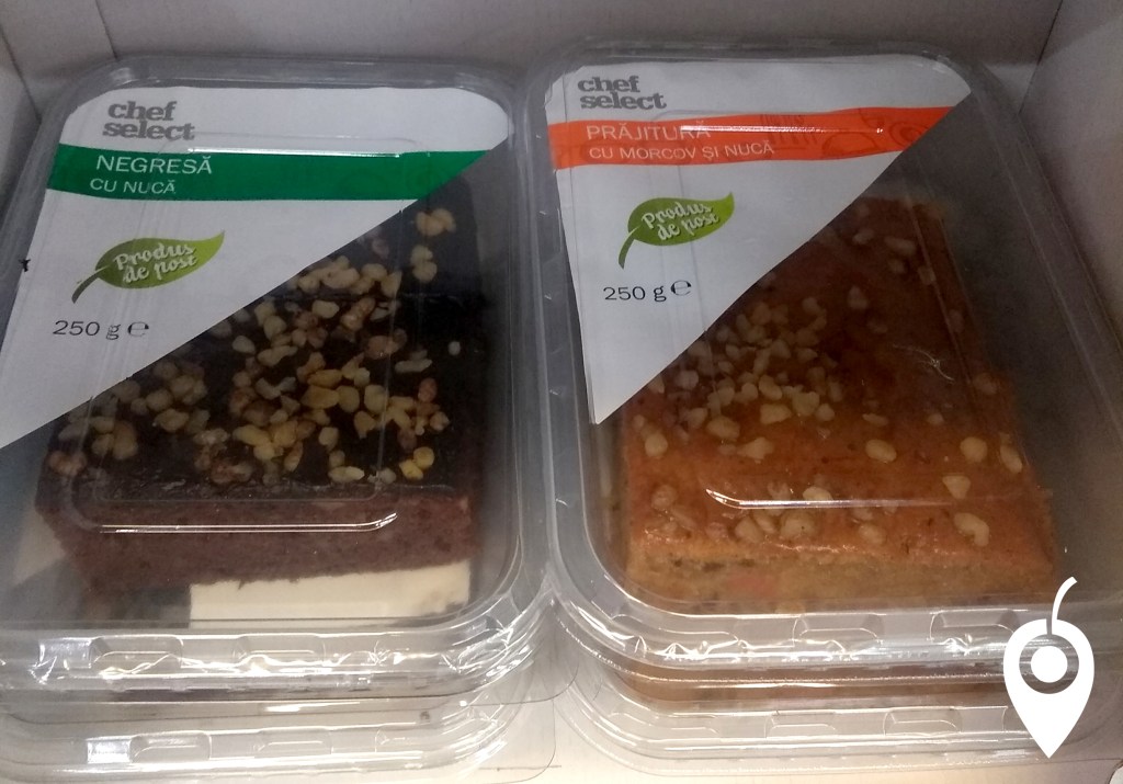 Walnuts brownie and walnuts and carrot cake, both vegan